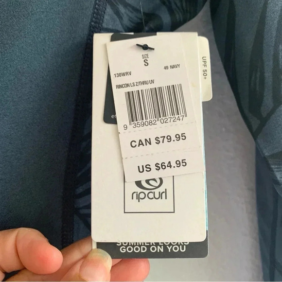 Rip Curl Women's Classic Surf Long Sleeve
Rashguard Zipper Closure UPF 50+ - Picture 4 of 9